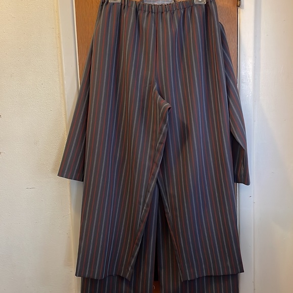 Allison Woods Sz 18W Timeless 2PC Set Duster & Pant Business Chic Retro
Fall - Picture 3 of 11